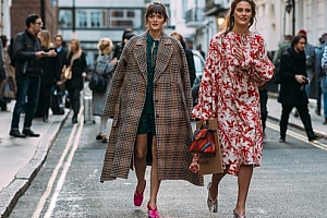 格纹大衣怎么搭配?开启你的冬日英伦范