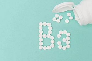 烟酰胺凝胶缓解细胞代谢 听从医生服用