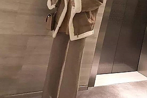 羊羔绒外套搭配阔腿裤 潇洒又显瘦 潮人最爱